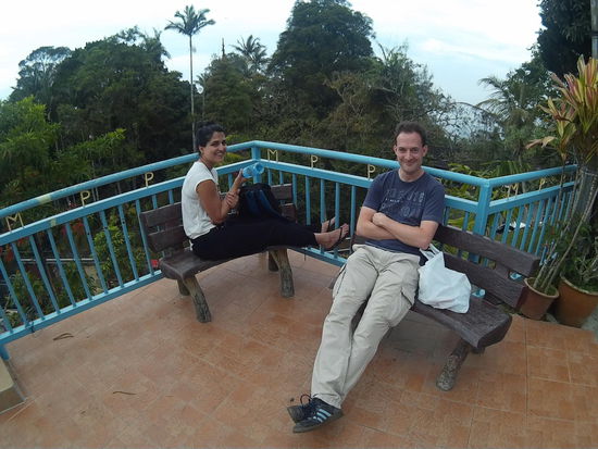 ..streiten sich draußen die Kinderchen