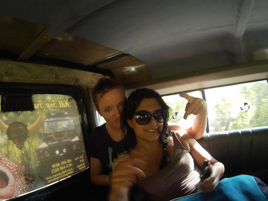 Simone und Samira,  zwei ganz harte Chicks