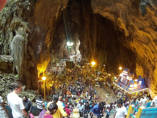 Und wieder zurück,  ist nicht weniger geworden,  aber im Vergleich zu draussen leer