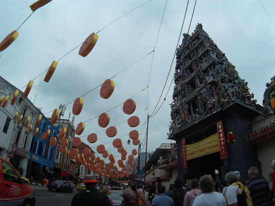 Der Sri Mariamman Tempel in Chinatown