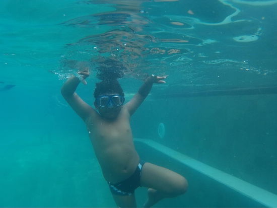 Fun Bilder mit den balinesischen Kindern, die uns im Hotel besuchten