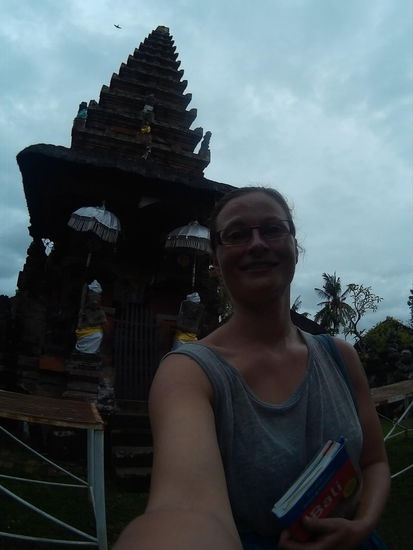 Ganz oben kreist ein Vogel, lucky Shot