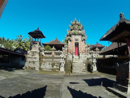 Und das das Tor ist nicht verschlossen