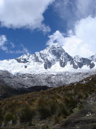 Alpamayo 5947 müM