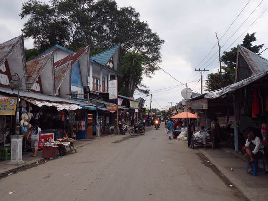 Tomok's Marktstände