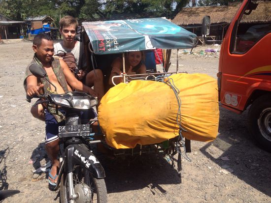 ...zu dritt und mit vollem Gepäck - alles ist möglich!