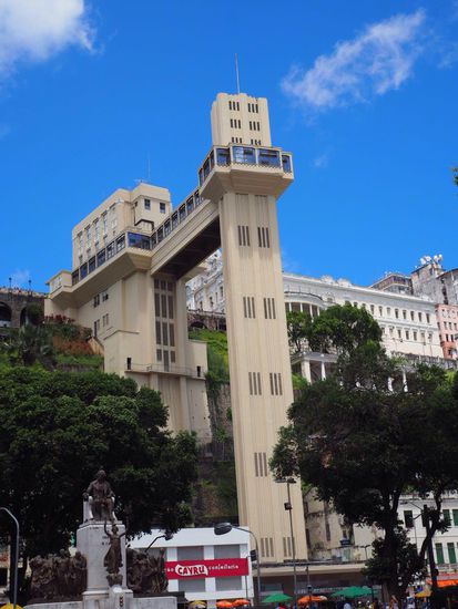 "Öffi" - Lacerda Elevator