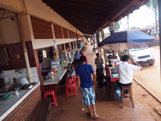 gegessen wird auf den Märkten