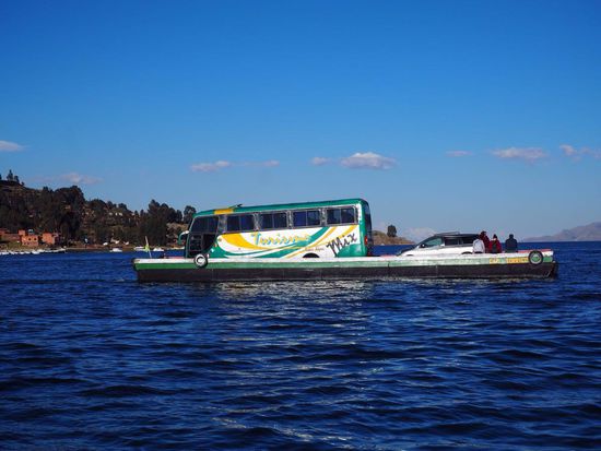 da kommt ja unser Bus endlich 