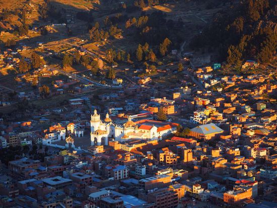 Blick auf die "überdimensionale" Kathedrale