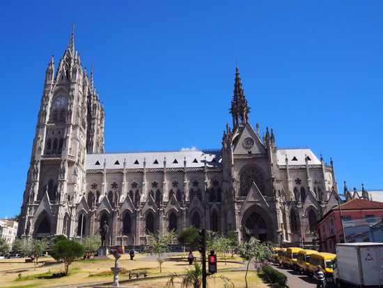 Basilica del Voto Nacional - größte neugotische Kirche Amerikas