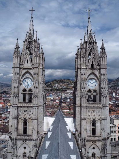 Blick vom Kirchturm über die Stadt... muy bonito!