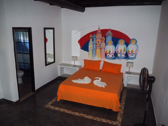super Zimmer mit richtig viel Platz
