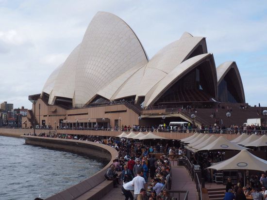 Opernhaus von hinten...