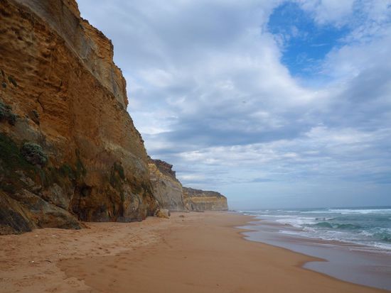Gipson Steps – rutschige Stufen führen zu einem schönen Strand