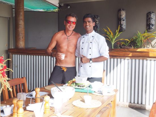 Roland beim Kokoda-Kochkurs