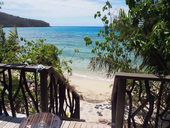 Blick von der Terrasse... mega-Korallenriff gleich am Strand!