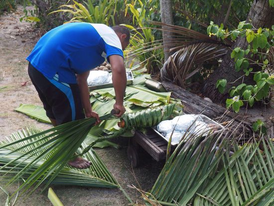 Heute ist traditioneller Lovo-Abend...