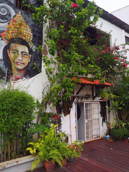 Unser Hostel direkt am Fluss