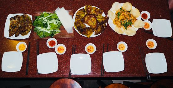 Mega leckere Vorspeisen... danach wären wir eigentlich schon voll gewesen, aber weiter gehts