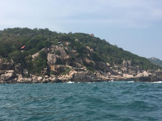 Hütten an den Klippen ...