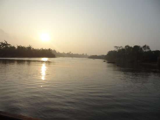 Sonnenaufgang über dem Mekong - inklusive Frühstück