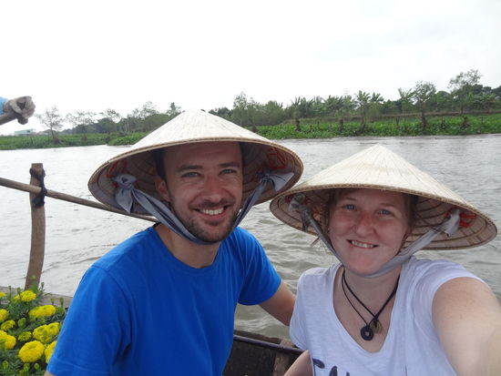 mit dem kleinen Boot herumschippern...