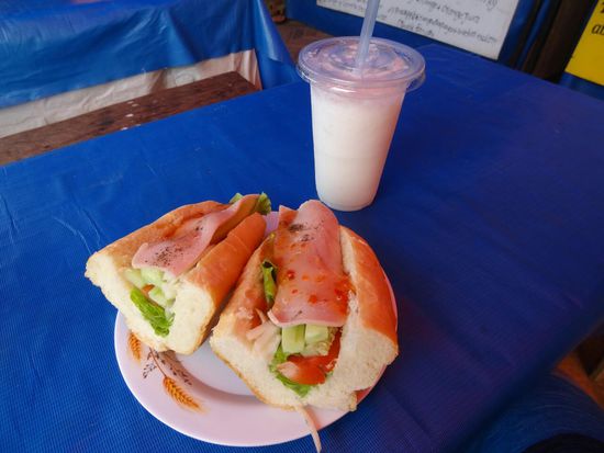 Irgendwann kommt man einfach nicht mehr drumherum...Sandwich für alle!