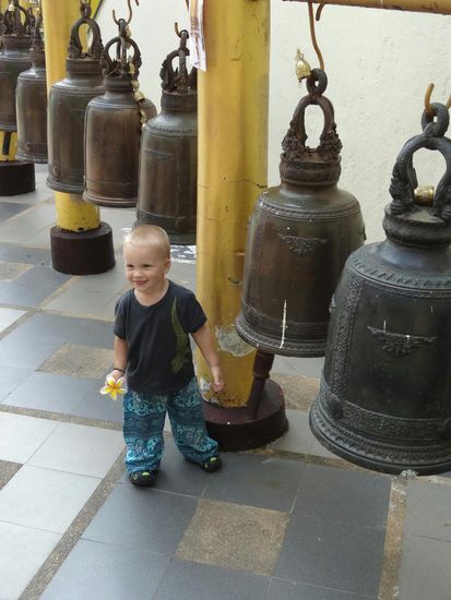 Eine Urlaubsliebe muss doch immer sein - der kleine Dada <3  und Glocken machen sooooo viel Spaß!!