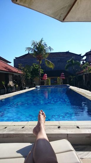 Traumpool für nur 10 Euro das Doppelzimmer, yay B-)