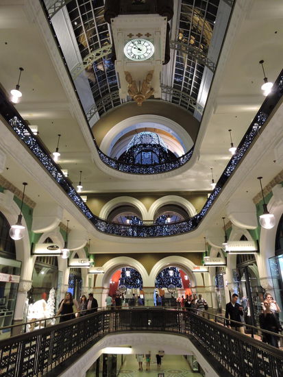 Alles sehr elegant - Queen Viktoria Mall