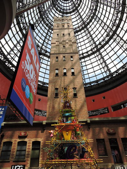 Shot-Tower im Melbourne Central