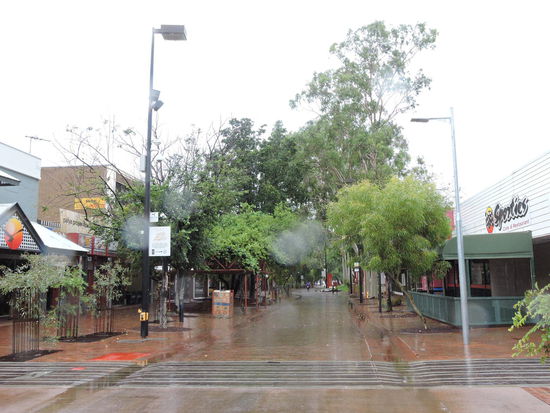 Verregneter Tag in Alices Springs