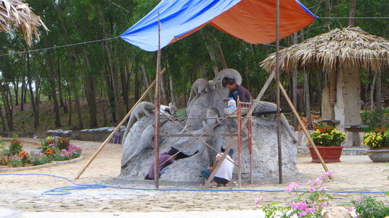 Bis ins kleinste Detail wird hier gekünstlert