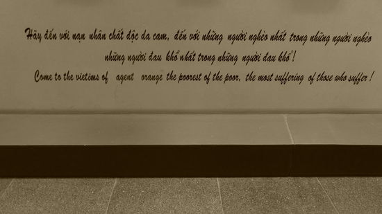 Wir fanden es nicht gerade für angebracht, weitere Bilder aus dem Krieg und dessen Folgen zu fotografieren...