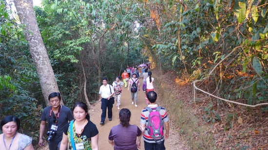 Wir auf dem Weg nach unten und oben wurden es immer mehr!