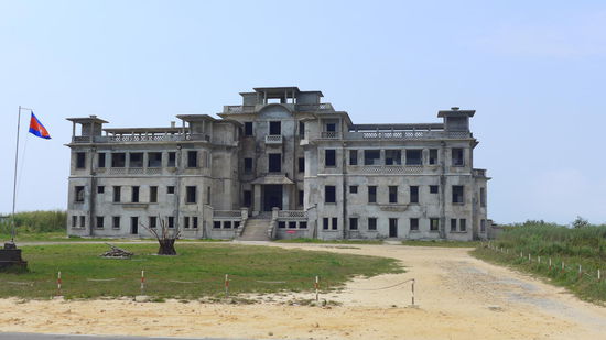 Ruine des alten französischen Casinos auf über 1000m Höhe