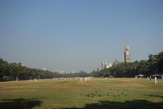 anstatt Fußball ... Cricket!