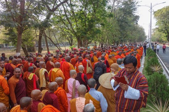 Friedensmarsch auf dem Unigelände