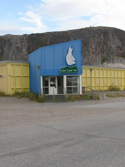 Polar Bear Inn  -  geschlossen, nach hier es hier eine heftige Auseinandersetzung um ein Weibsbild gab