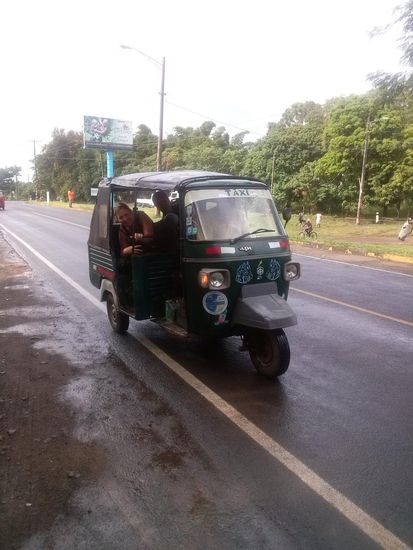 Mit dem Tuk-Tuk zum Vulkan (Mombacho)