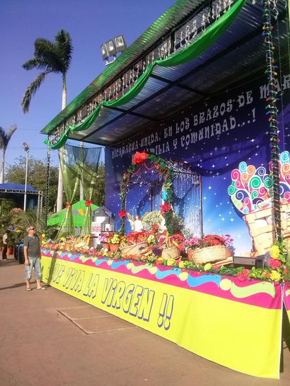 Intallation der Ministerien am Prozessionsweg