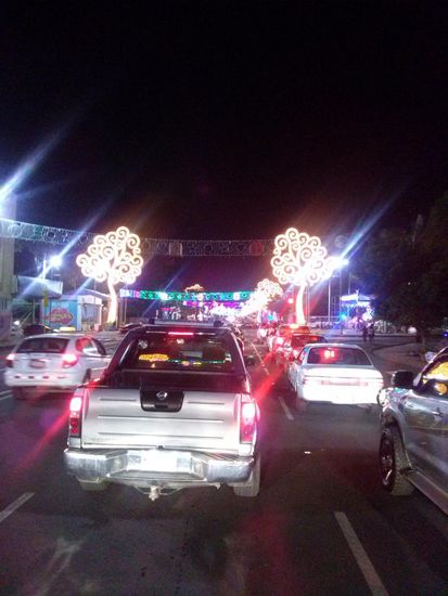 Managua bei Nacht in der Vorweihnachtszeit