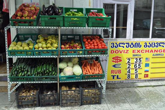 überschaubares Angebot und überall die Wechselstuben !