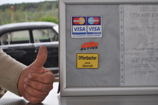 ede Tankstelle oder Grenzübergang wird von den OF - Fahrern markiert. Wie bei den Hunden....