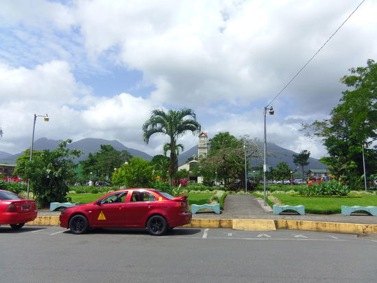 Stadtzentrum in La Fortuna