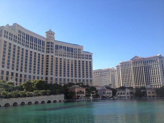 Links Bellagio, Rechts Ceasars Palace