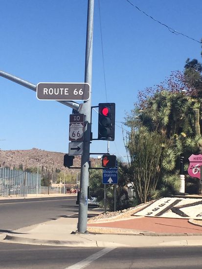 Sind wir drin? Nein, wir sind drauf, auf der Route 66!!!!