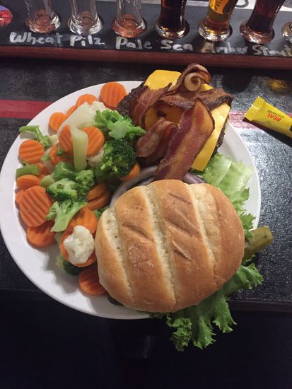 ....mit leckeren Burgern.....