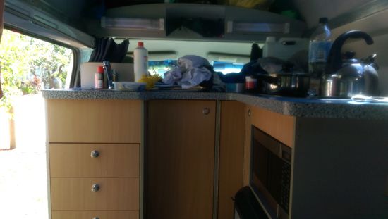 Die etwas unordentliche Auto Küche